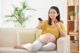 孕期這些食物千萬別吃，再饞也要忍?。?/>			</a>
		</div>
		<div   id=